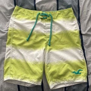 Hollister Men’s Swimsuit Size M